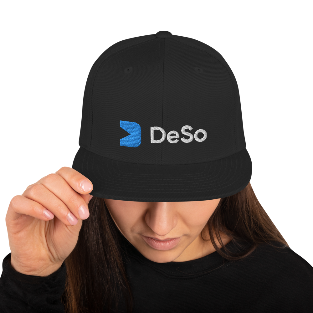 DeSo Snapback Hat
